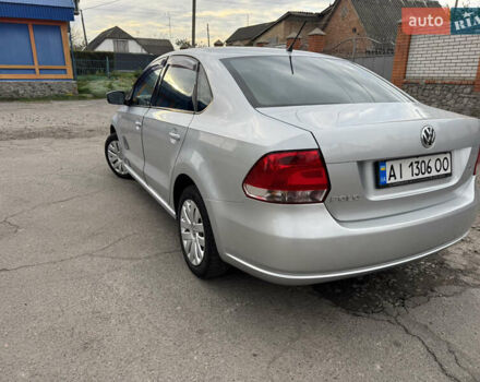 Серый Фольксваген Поло, объемом двигателя 1.6 л и пробегом 195 тыс. км за 8400 $, фото 4 на Automoto.ua