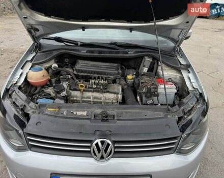 Серый Фольксваген Поло, объемом двигателя 1.6 л и пробегом 195 тыс. км за 8400 $, фото 8 на Automoto.ua