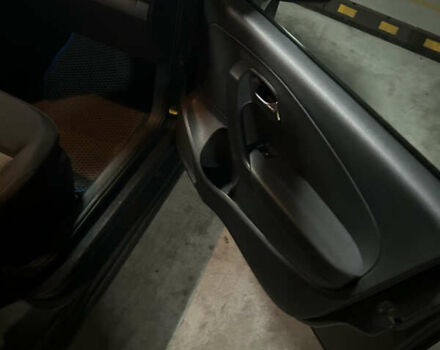 Серый Фольксваген Поло, объемом двигателя 1.6 л и пробегом 236 тыс. км за 6500 $, фото 5 на Automoto.ua