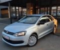 Серый Фольксваген Поло, объемом двигателя 1.6 л и пробегом 123 тыс. км за 7499 $, фото 1 на Automoto.ua