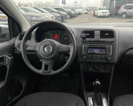 Серый Фольксваген Поло, объемом двигателя 1.6 л и пробегом 166 тыс. км за 8490 $, фото 13 на Automoto.ua