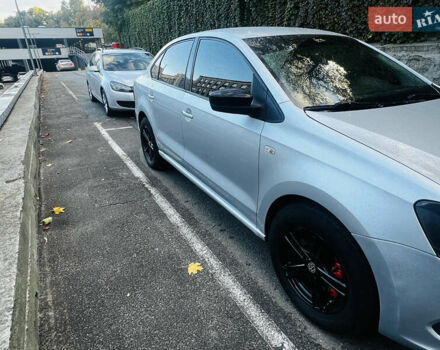 Серый Фольксваген Поло, объемом двигателя 1.6 л и пробегом 319 тыс. км за 5000 $, фото 8 на Automoto.ua