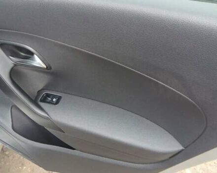 Серый Фольксваген Поло, объемом двигателя 1.6 л и пробегом 113 тыс. км за 7400 $, фото 1 на Automoto.ua