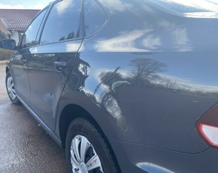 Серый Фольксваген Поло, объемом двигателя 1.6 л и пробегом 156 тыс. км за 9100 $, фото 5 на Automoto.ua