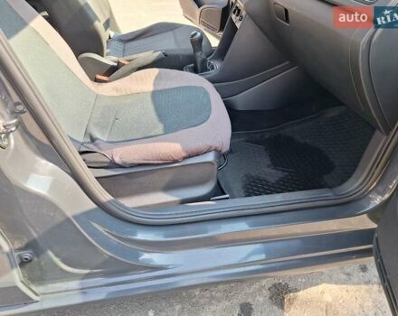 Сірий Фольксваген Поло, об'ємом двигуна 1.6 л та пробігом 335 тис. км за 7700 $, фото 10 на Automoto.ua