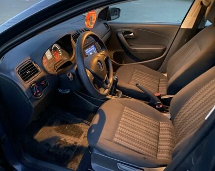 Сірий Фольксваген Поло, об'ємом двигуна 1.6 л та пробігом 170 тис. км за 7500 $, фото 10 на Automoto.ua