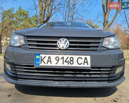 Сірий Фольксваген Поло, об'ємом двигуна 1.6 л та пробігом 335 тис. км за 7700 $, фото 2 на Automoto.ua