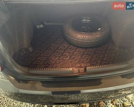 Серый Фольксваген Поло, объемом двигателя 1.6 л и пробегом 90 тыс. км за 8600 $, фото 8 на Automoto.ua