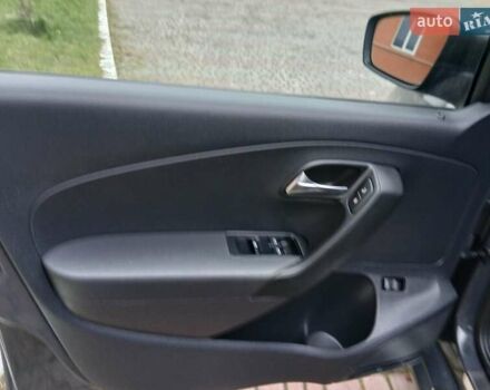 Сірий Фольксваген Поло, об'ємом двигуна 1.6 л та пробігом 90 тис. км за 9400 $, фото 22 на Automoto.ua