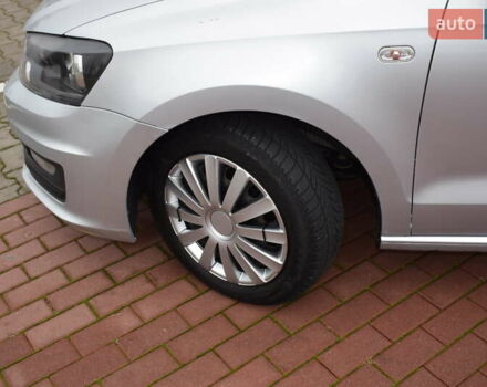 Сірий Фольксваген Поло, об'ємом двигуна 1.39 л та пробігом 156 тис. км за 9800 $, фото 15 на Automoto.ua