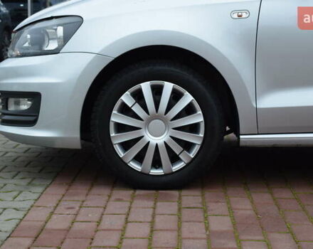 Сірий Фольксваген Поло, об'ємом двигуна 1.39 л та пробігом 156 тис. км за 9800 $, фото 16 на Automoto.ua