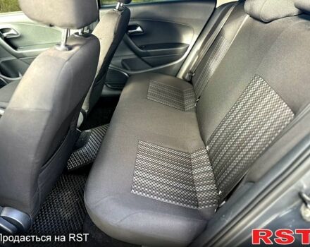 Сірий Фольксваген Поло, об'ємом двигуна 1.6 л та пробігом 83 тис. км за 8900 $, фото 10 на Automoto.ua