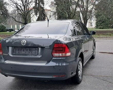 Серый Фольксваген Поло, объемом двигателя 1.6 л и пробегом 83 тыс. км за 8900 $, фото 5 на Automoto.ua