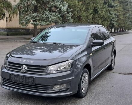 Серый Фольксваген Поло, объемом двигателя 1.6 л и пробегом 83 тыс. км за 8900 $, фото 1 на Automoto.ua