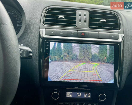 Сірий Фольксваген Поло, об'ємом двигуна 1.4 л та пробігом 115 тис. км за 10600 $, фото 19 на Automoto.ua