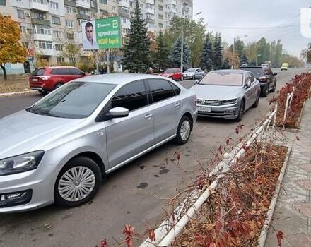 Серый Фольксваген Поло, объемом двигателя 1.4 л и пробегом 77 тыс. км за 10700 $, фото 2 на Automoto.ua