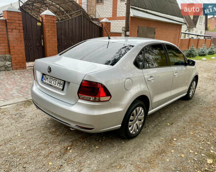 Сірий Фольксваген Поло, об'ємом двигуна 1.4 л та пробігом 113 тис. км за 10600 $, фото 5 на Automoto.ua