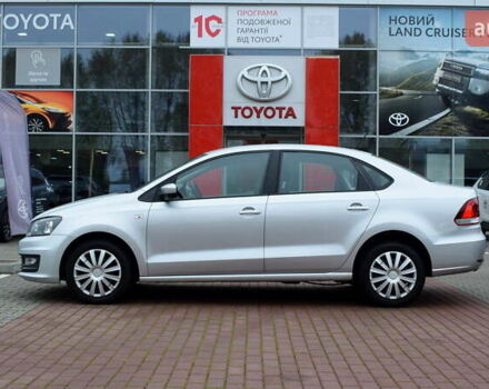 Сірий Фольксваген Поло, об'ємом двигуна 1.39 л та пробігом 156 тис. км за 9800 $, фото 2 на Automoto.ua