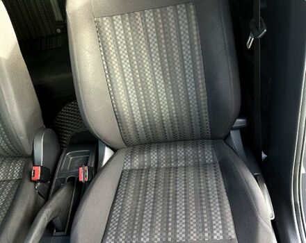 Серый Фольксваген Поло, объемом двигателя 1.6 л и пробегом 83 тыс. км за 8900 $, фото 6 на Automoto.ua