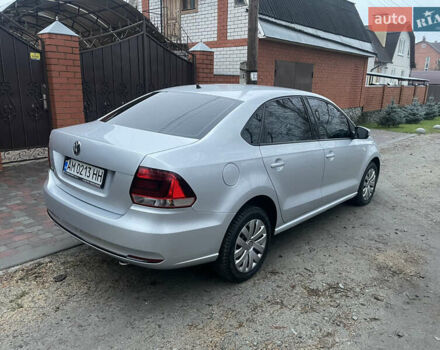 Сірий Фольксваген Поло, об'ємом двигуна 1.4 л та пробігом 115 тис. км за 10600 $, фото 5 на Automoto.ua