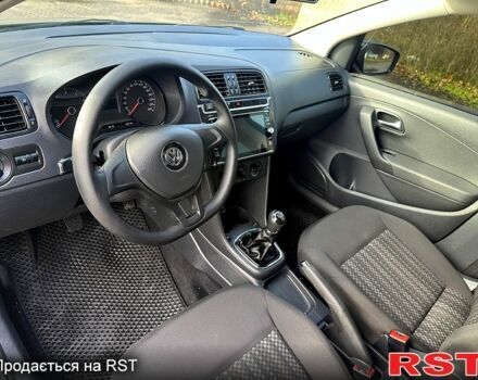 Сірий Фольксваген Поло, об'ємом двигуна 1.6 л та пробігом 83 тис. км за 8900 $, фото 8 на Automoto.ua