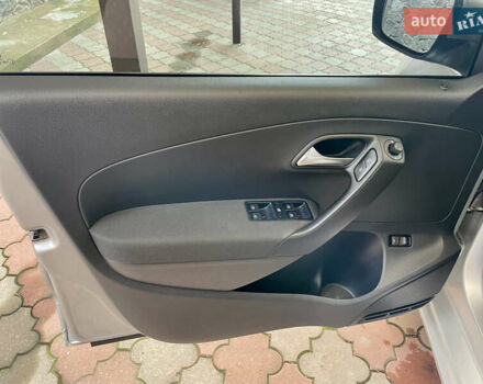 Сірий Фольксваген Поло, об'ємом двигуна 1.4 л та пробігом 113 тис. км за 10600 $, фото 17 на Automoto.ua