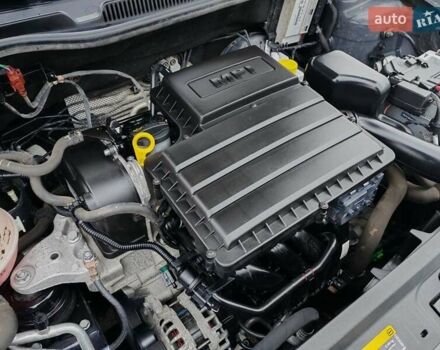 Сірий Фольксваген Поло, об'ємом двигуна 1.6 л та пробігом 143 тис. км за 8850 $, фото 9 на Automoto.ua