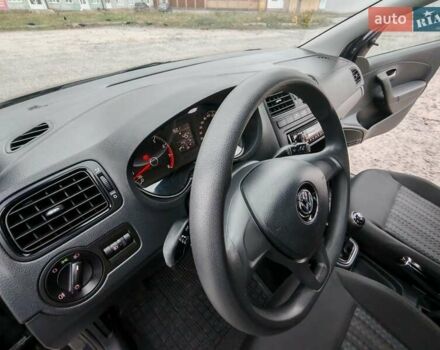 Сірий Фольксваген Поло, об'ємом двигуна 1.6 л та пробігом 143 тис. км за 8850 $, фото 18 на Automoto.ua