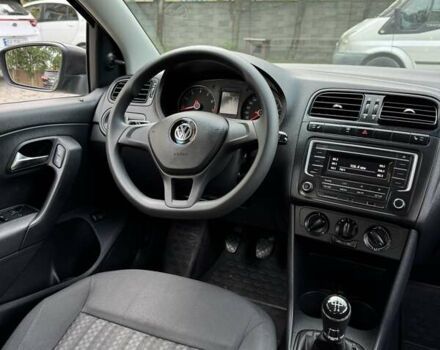 Серый Фольксваген Поло, объемом двигателя 1.6 л и пробегом 160 тыс. км за 8650 $, фото 11 на Automoto.ua