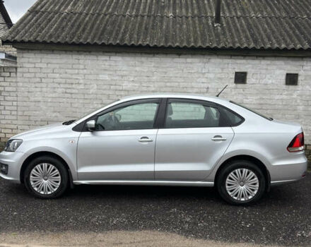 Серый Фольксваген Поло, объемом двигателя 1.4 л и пробегом 64 тыс. км за 11000 $, фото 2 на Automoto.ua