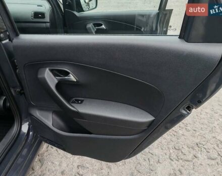 Сірий Фольксваген Поло, об'ємом двигуна 1.6 л та пробігом 143 тис. км за 8850 $, фото 13 на Automoto.ua