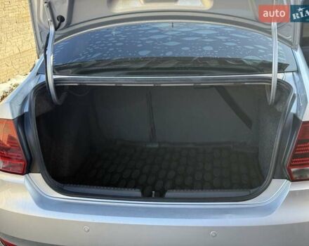 Сірий Фольксваген Поло, об'ємом двигуна 1.4 л та пробігом 207 тис. км за 8200 $, фото 8 на Automoto.ua