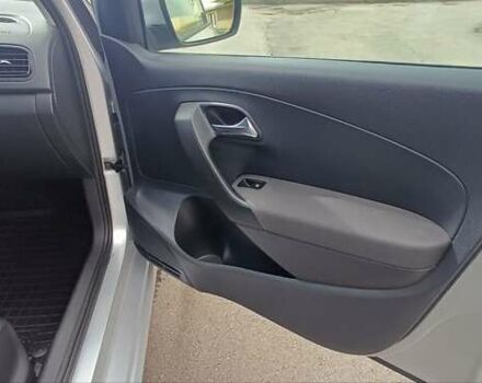 Серый Фольксваген Поло, объемом двигателя 1.4 л и пробегом 152 тыс. км за 10200 $, фото 18 на Automoto.ua