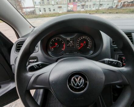 Сірий Фольксваген Поло, об'ємом двигуна 1.6 л та пробігом 143 тис. км за 8900 $, фото 5 на Automoto.ua