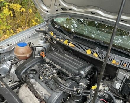 Серый Фольксваген Поло, объемом двигателя 1.4 л и пробегом 280 тыс. км за 3999 $, фото 7 на Automoto.ua