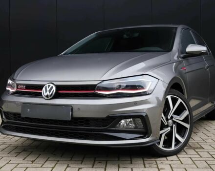 Серый Фольксваген Поло, объемом двигателя 2 л и пробегом 31 тыс. км за 5800 $, фото 1 на Automoto.ua