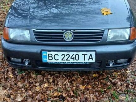 Серый Фольксваген Поло, объемом двигателя 1.6 л и пробегом 274 тыс. км за 2500 $, фото 1 на Automoto.ua