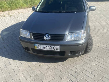 Серый Фольксваген Поло, объемом двигателя 1.4 л и пробегом 108 тыс. км за 3700 $, фото 1 на Automoto.ua