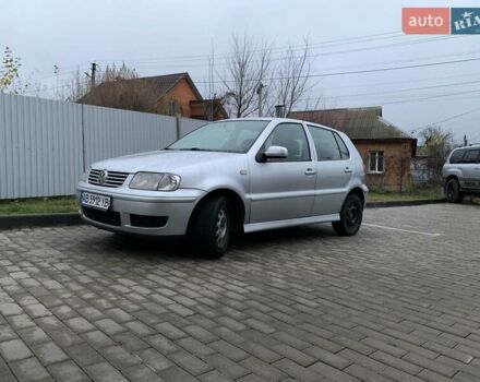 Сірий Фольксваген Поло, об'ємом двигуна 1 л та пробігом 440 тис. км за 2550 $, фото 1 на Automoto.ua