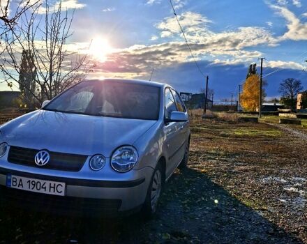 Серый Фольксваген Поло, объемом двигателя 1.2 л и пробегом 215 тыс. км за 4200 $, фото 1 на Automoto.ua