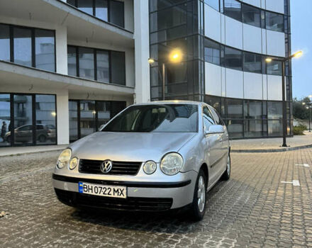 Серый Фольксваген Поло, объемом двигателя 1.2 л и пробегом 260 тыс. км за 3800 $, фото 1 на Automoto.ua