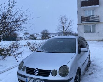 Серый Фольксваген Поло, объемом двигателя 1.2 л и пробегом 450 тыс. км за 2999 $, фото 1 на Automoto.ua