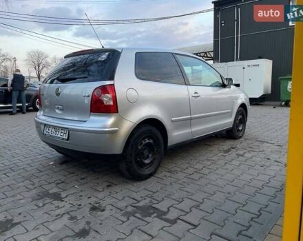 Серый Фольксваген Поло, объемом двигателя 1.4 л и пробегом 239 тыс. км за 3600 $, фото 1 на Automoto.ua