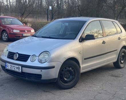 Серый Фольксваген Поло, объемом двигателя 1.4 л и пробегом 196 тыс. км за 3500 $, фото 1 на Automoto.ua