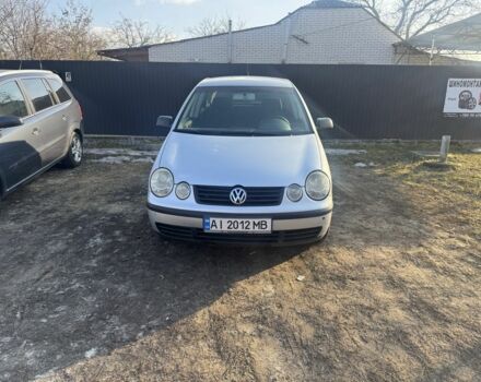 Серый Фольксваген Поло, объемом двигателя 1.4 л и пробегом 195 тыс. км за 4300 $, фото 1 на Automoto.ua