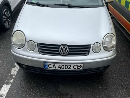 Фольксваген Поло 2003 у Черкасах на Automoto.ua Сірий Фольксваген Поло, об'ємом двигуна 1.2 л та пробігом 220 тис. км за 4500 $, фото 1 на Automoto.ua