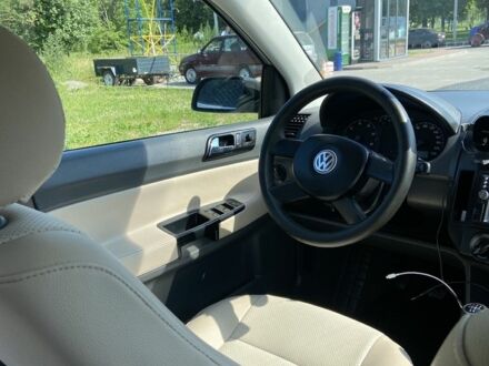 Фольксваген Поло 2004 у Луцьку на Automoto.ua Сірий Фольксваген Поло, об'ємом двигуна 0.14 л та пробігом 230 тис. км за 4549 $, фото 1 на Automoto.ua
