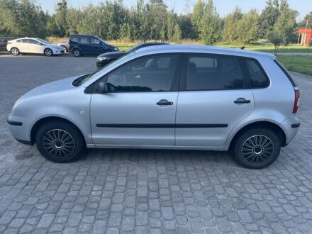 Серый Фольксваген Поло, объемом двигателя 1.4 л и пробегом 206 тыс. км за 3300 $, фото 1 на Automoto.ua