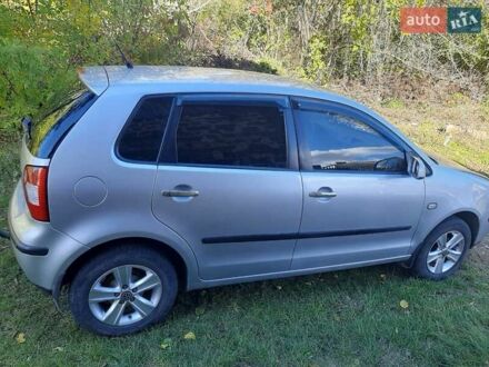 Серый Фольксваген Поло, объемом двигателя 1.4 л и пробегом 164 тыс. км за 5200 $, фото 1 на Automoto.ua