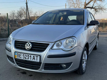 Серый Фольксваген Поло, объемом двигателя 1.39 л и пробегом 137 тыс. км за 4300 $, фото 1 на Automoto.ua